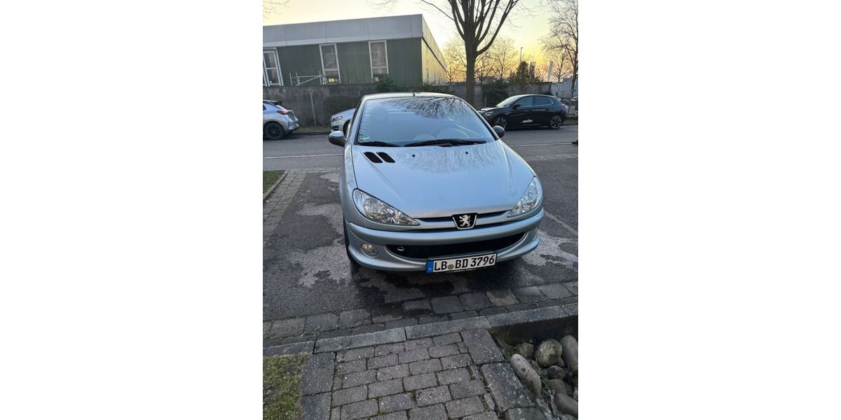 Peugeot 206 177.006 km 2.800 &euro; Bietigheim-Bissingen 74321