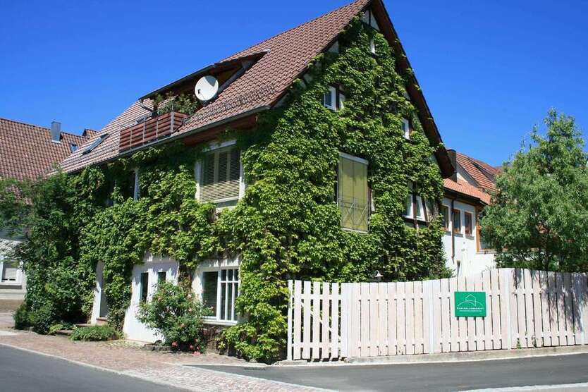Haus zum Mieten in Weissach 2.650 € 220 m²