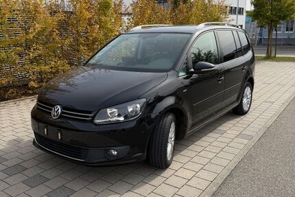 VW Touran 133.500 km 10.200 € Gärtringen 71116