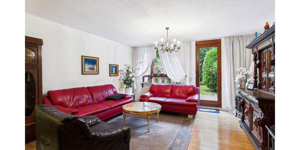 Reihenmittelhaus Stuttgart Stammheim - 5 Zimmer, 127 m&sup2;, 559.000&euro; | Angebot:24735769