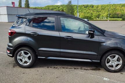 Ford EcoSport 28.000 km 12.500 &euro; ALTDORF 72655