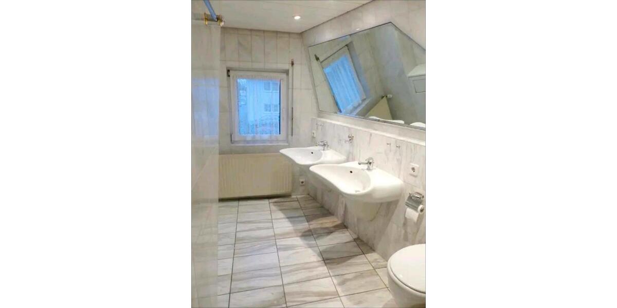 Einfamilienhaus Fellbach Oeffingen - 6 Zimmer, 122 m&sup2;, 395.000&euro; | Angebot:26517900