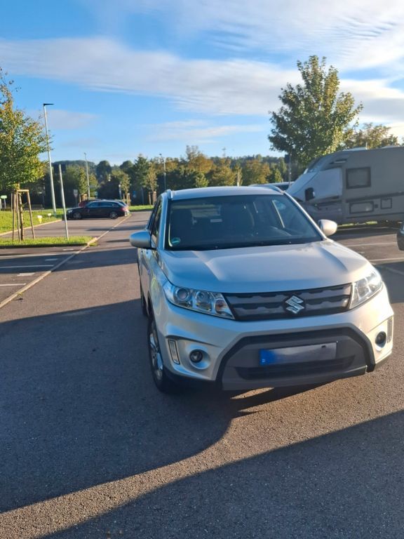 Suzuki Vitara 65.000 km 13.500 € Altbach 73776