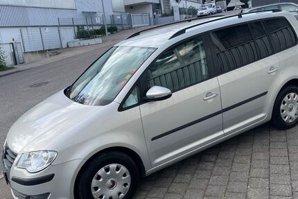 VW Touran 206.000 km 2.380 &euro; Ludwigsburg 71642