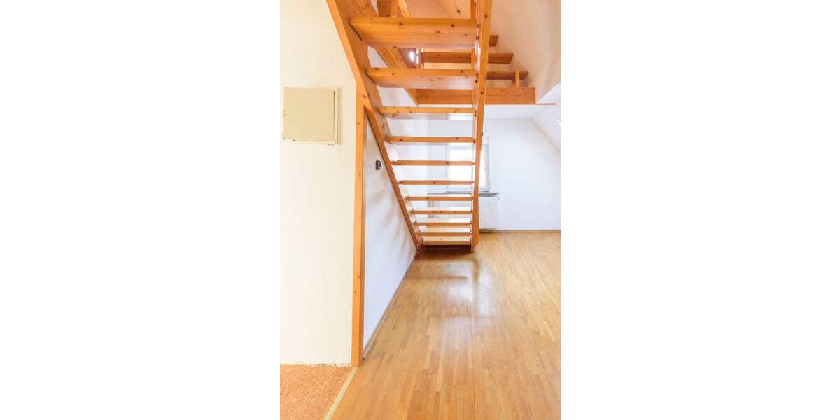 Doppelhaushälfte Pforzheim Huchenfeld - 6 Zimmer, 124 m&sup2;, 389.000&euro; | Angebot:23851785