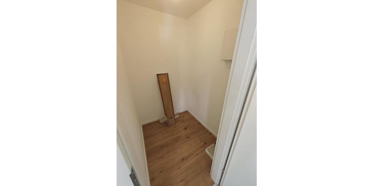 Etagenwohnung Böblingen Dagersheim - 3.5 Zimmer, 77 m&sup2;, 320.000&euro; | Angebot:25568452