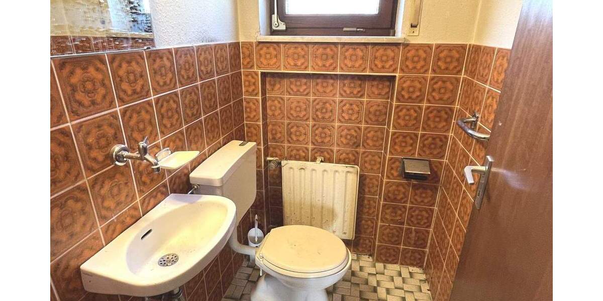 Einfamilienhaus Weil der Stadt Schafhausen - 8 Zimmer, 159 m&sup2;, 460.000&euro; | Angebot:24827090