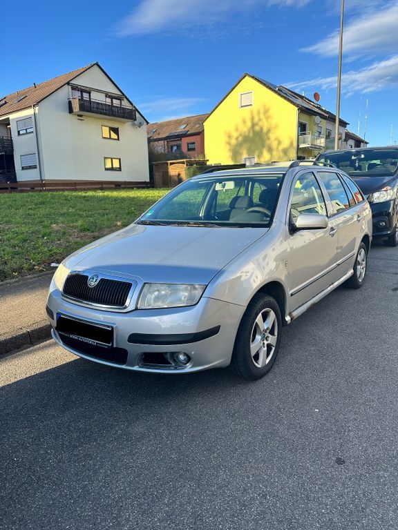Skoda Fabia 241.000 km 1.000 € Altenriet 72657