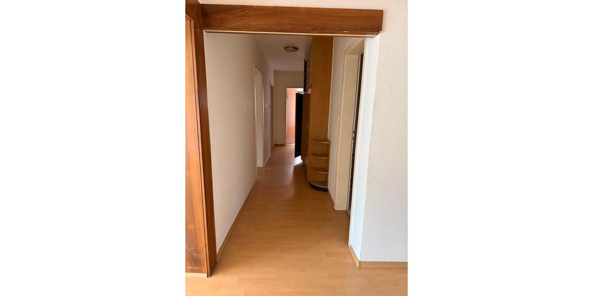 Etagenwohnung Sindelfingen Darmsheim - 3 Zimmer, 75 m&sup2;, 1.100&euro; | Angebot:26441817