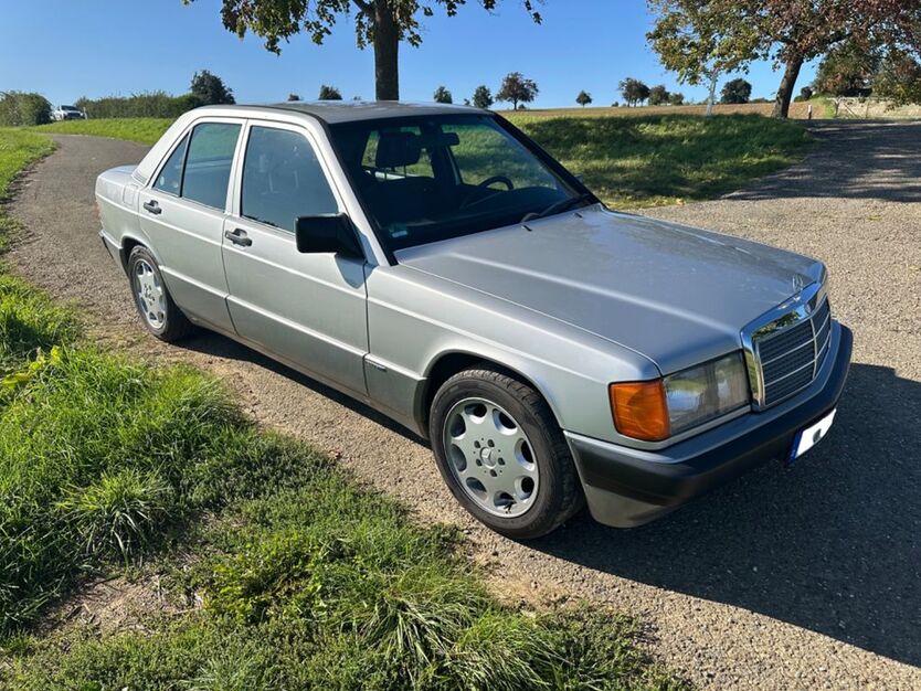 Mercedes-Benz 190 59.500 km 12.500 € Schlaitdorf 72667
