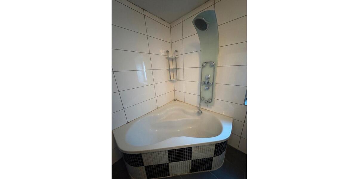 Mehrfamilienhaus, Wohnhaus Markgröningen - 13 Zimmer, 250 m&sup2;, 560.000&euro; | Angebot:26623670