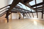 Dachgeschoßwohnung Esslingen am Neckar - 3.5 Zimmer, 105 m&sup2;, 1.400&euro; | Angebot:26057341