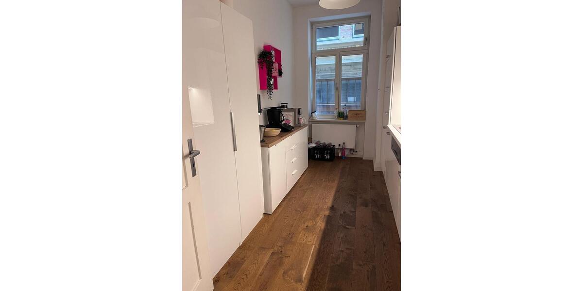 Hochparterre Stuttgart Stuttgart-Süd - 3 Zimmer, 105 m&sup2;, 672.000&euro; | Angebot:26994782