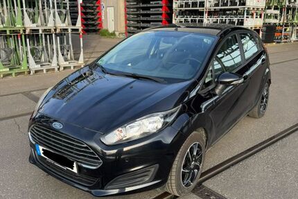 Ford Fiesta 146.000 km 3.200 &euro; Stuttgart 70327