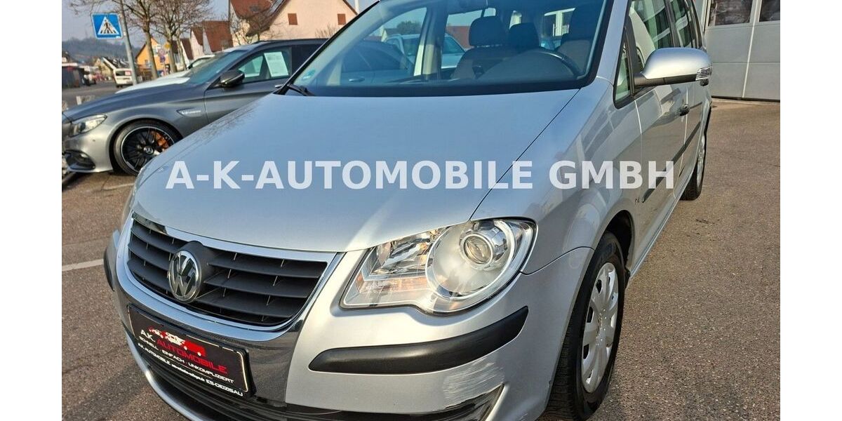 VW Touran 189.430 km 2.199 &euro; Deizisau 73779