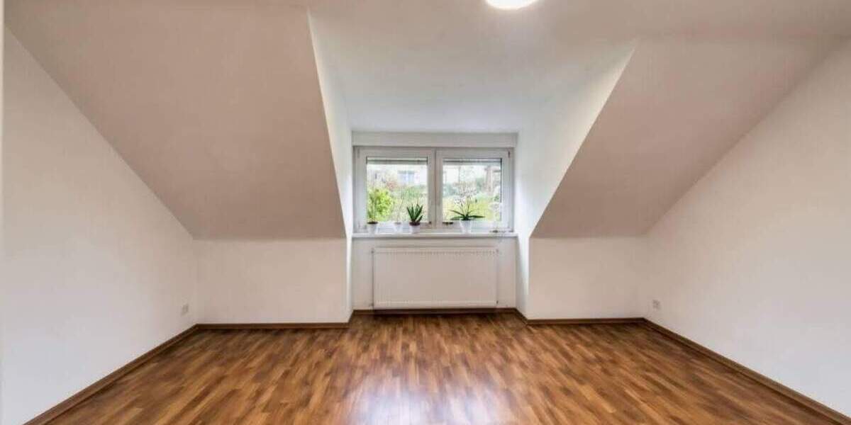 Etagenwohnung Stuttgart Ost - 4 Zimmer, 72 m&sup2;, 277.000&euro; | Angebot:24846790