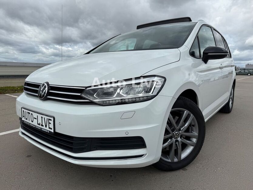 VW Touran 159.000 km 20.990 € Böblingen/Stuttgart 71034