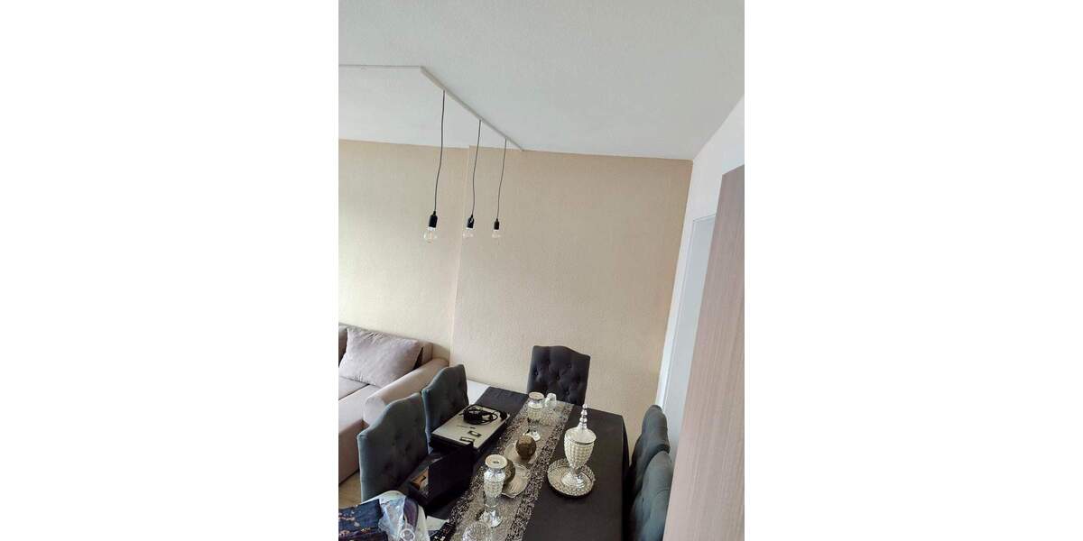 Etagenwohnung Stuttgart Ost - 3 Zimmer, 72 m&sup2;, 900&euro; | Angebot:24811306