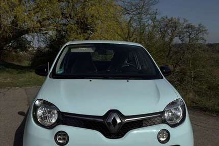Renault Twingo 79.740 km 8.299 &euro; Sindelfingen 71063