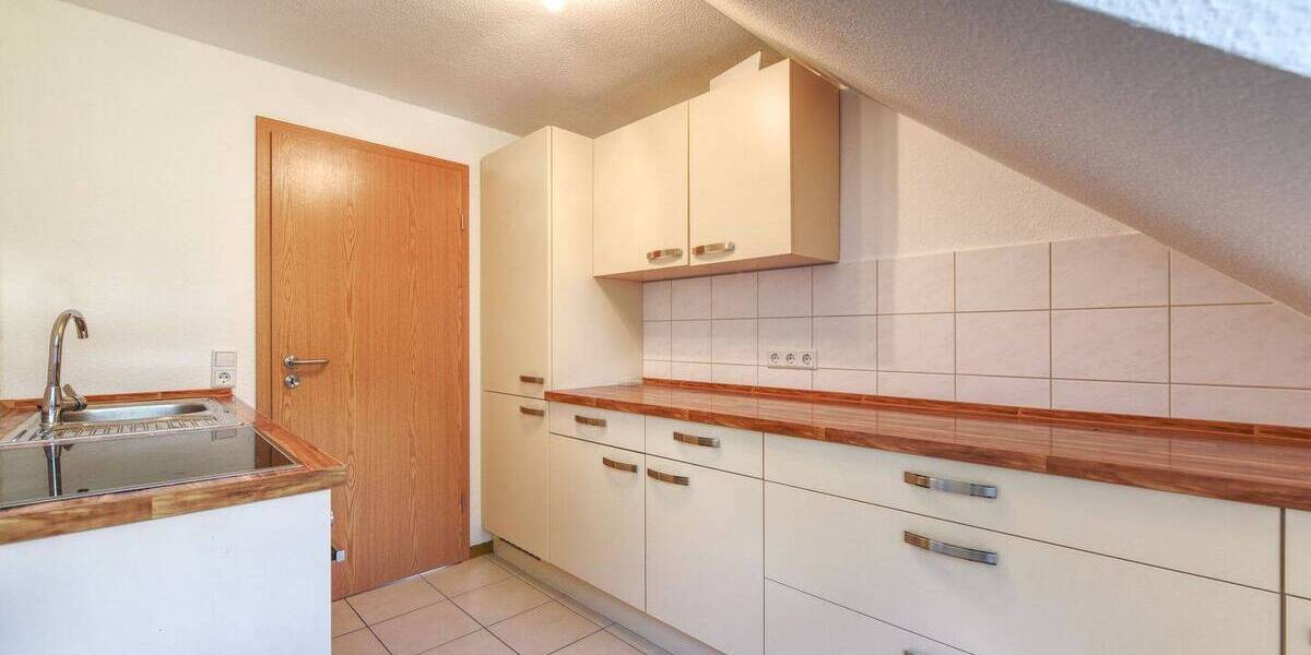 Etagenwohnung Stuttgart Feuerbach - 2 Zimmer, 43 m&sup2;, 600&euro; | Angebot:26851334