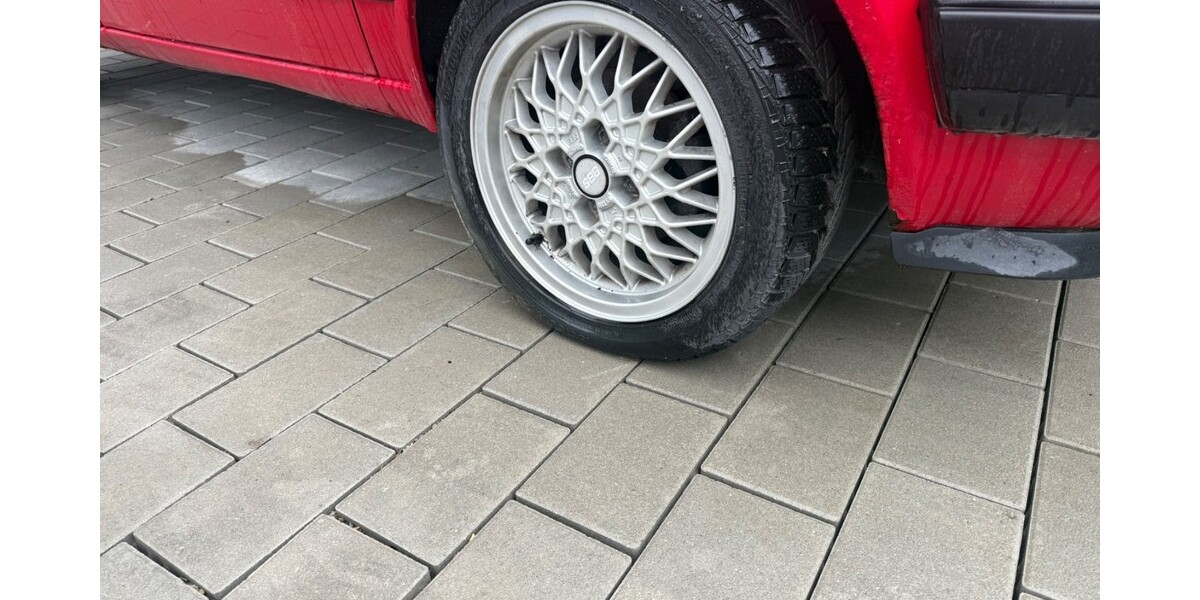 VW Golf II 134.572 km 2.900 &euro; Böblingen 71032