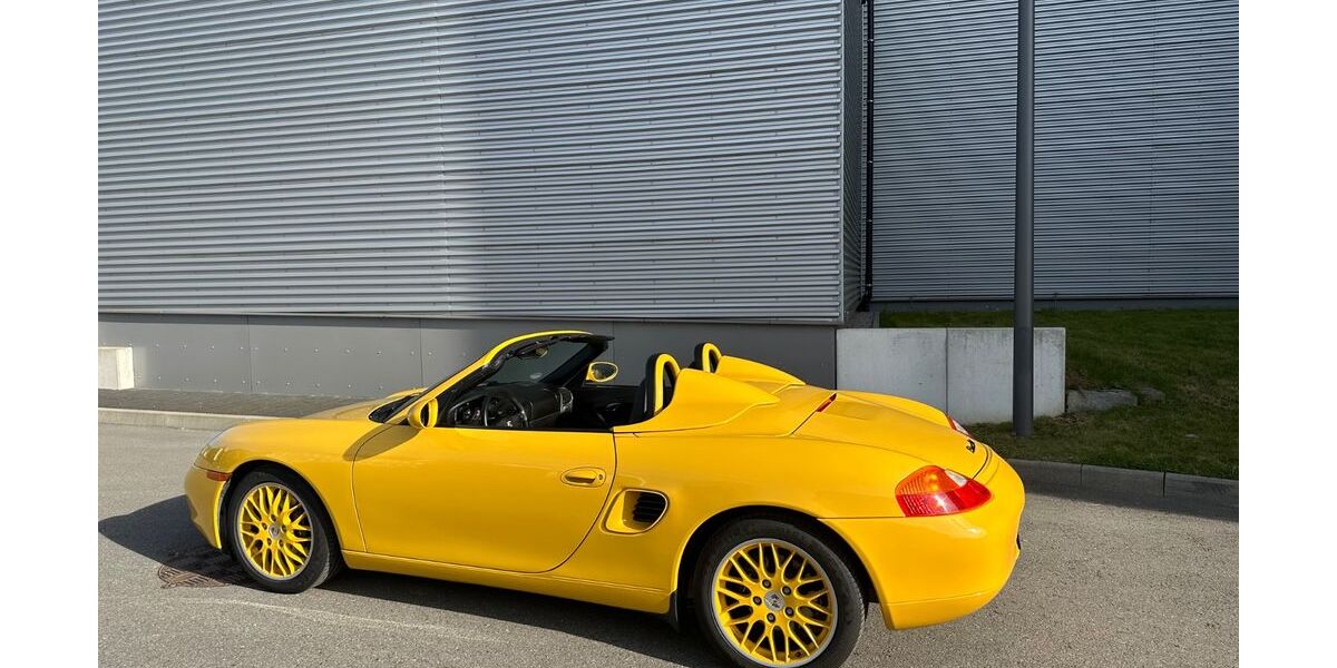Porsche Boxster 24.000 km 29.986 &euro; Stuttgart 70197