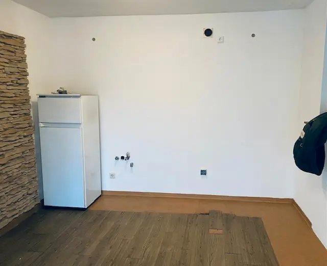 Etagenwohnung Fellbach Oeffingen - 3.5 Zimmer, 84 m&sup2;, 1.200&euro; | Angebot:26235931