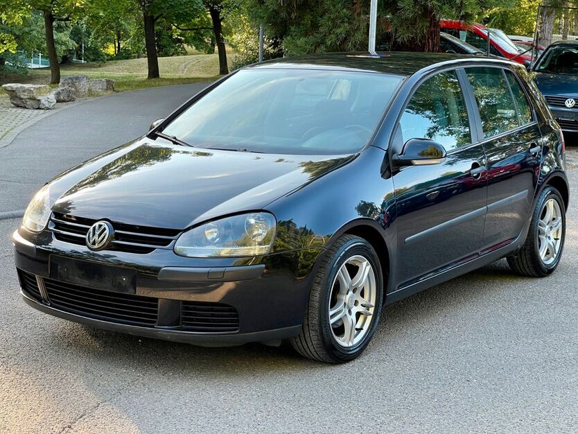 VW Golf 280.000 km 1.280 € Stuttgart 70469