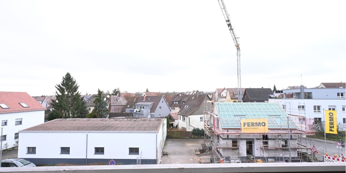 Vielfältige Angebote für Kinder und Jugendliche besonders attraktiv für junge Familien - Dachgeschoßwohnung Stuttgart Stammheim | Angebot:25990677