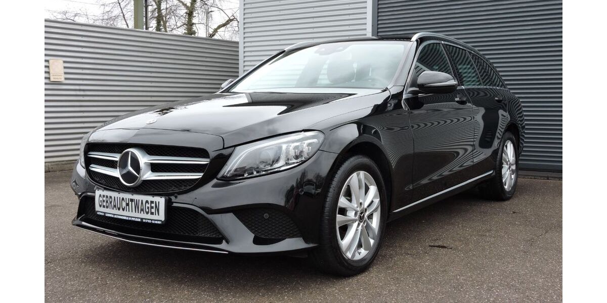 Mercedes-Benz C 220 93.000 km 23.700 &euro; Altbach 73776
