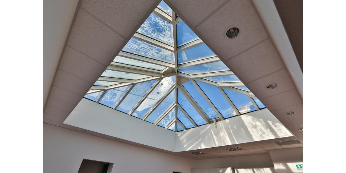 Gewerbeobjekt Reutlingen Orschel-Hagen - 3.160&euro; | Angebot:18969772