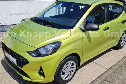 Hyundai i10 4.000 km 16.890 &euro; Aichwald 73773