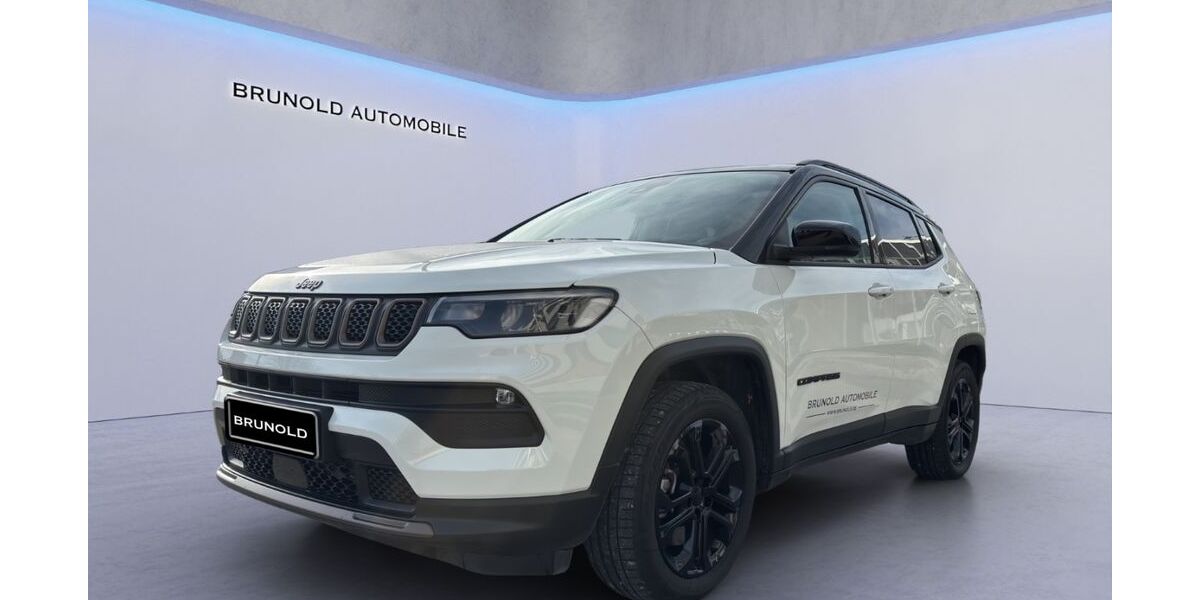 Jeep Compass 18.000 km 24.900 &euro; Reutlingen 72770