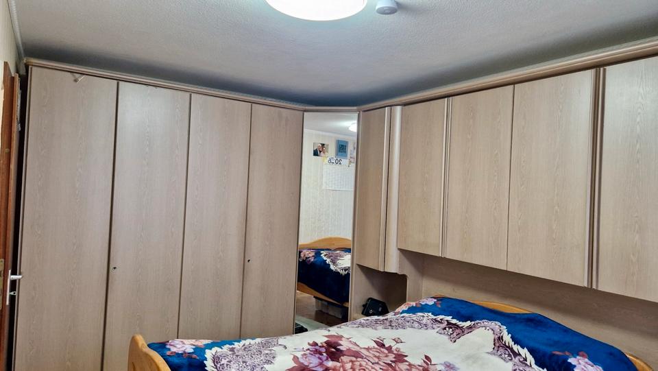 Reihenhaus Pforzheim Eutingen - 7 Zimmer, 161 m&sup2;, 550.000&euro; | Angebot:25221280