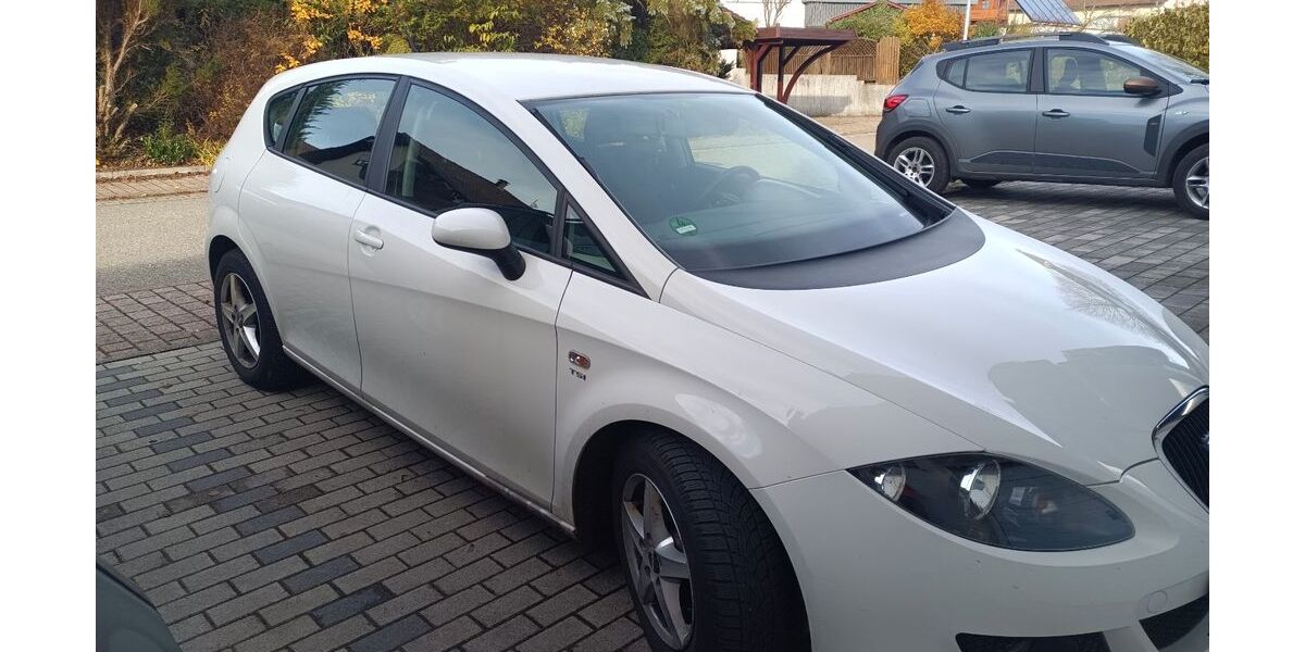 Seat Leon 112.515 km 5.000 &euro; Oberreichenbach 75394