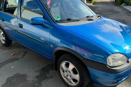 Opel Corsa 180.000 km 1.499 € Sindelfingen 71067