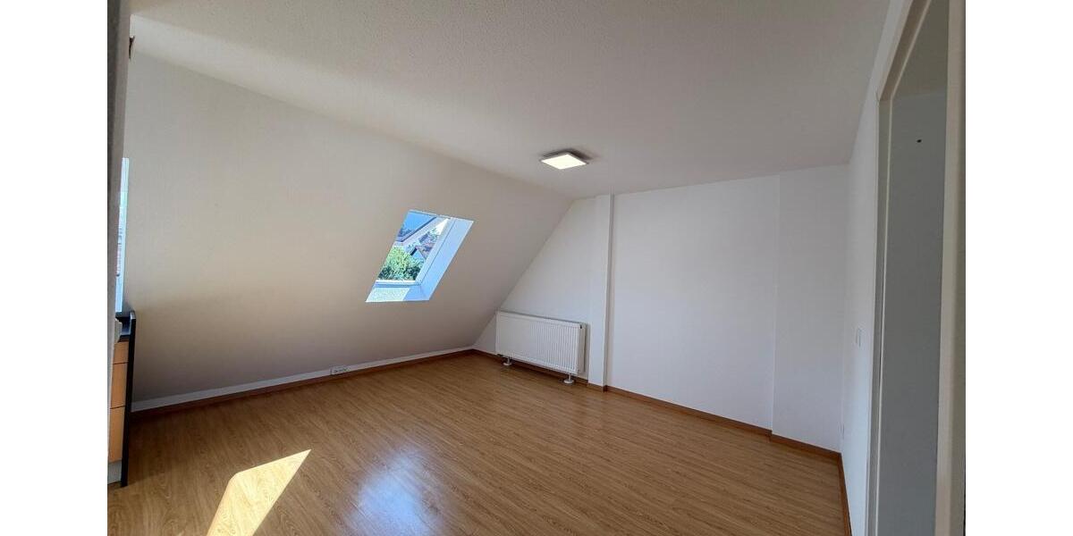 Dachgeschoßwohnung Vaihingen an der Enz - 2 Zimmer, 45 m&sup2;, 190.000&euro; | Angebot:26941746