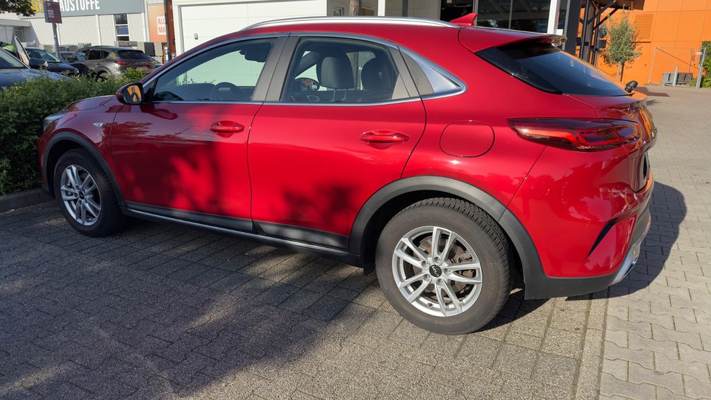 Kia XCeed 58.000 km 16.690 &euro; Bietigheim-Bissingen 74321