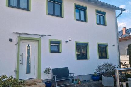 Haus Nufringen - 6 Zimmer, 160 m&sup2;, 590.000&euro; | Angebot:26044573