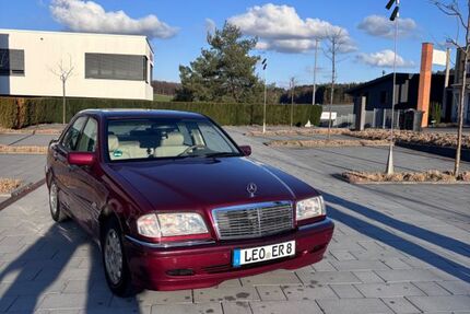 Mercedes-Benz C 200 95.000 km 6.500 &euro; Weissach 71287