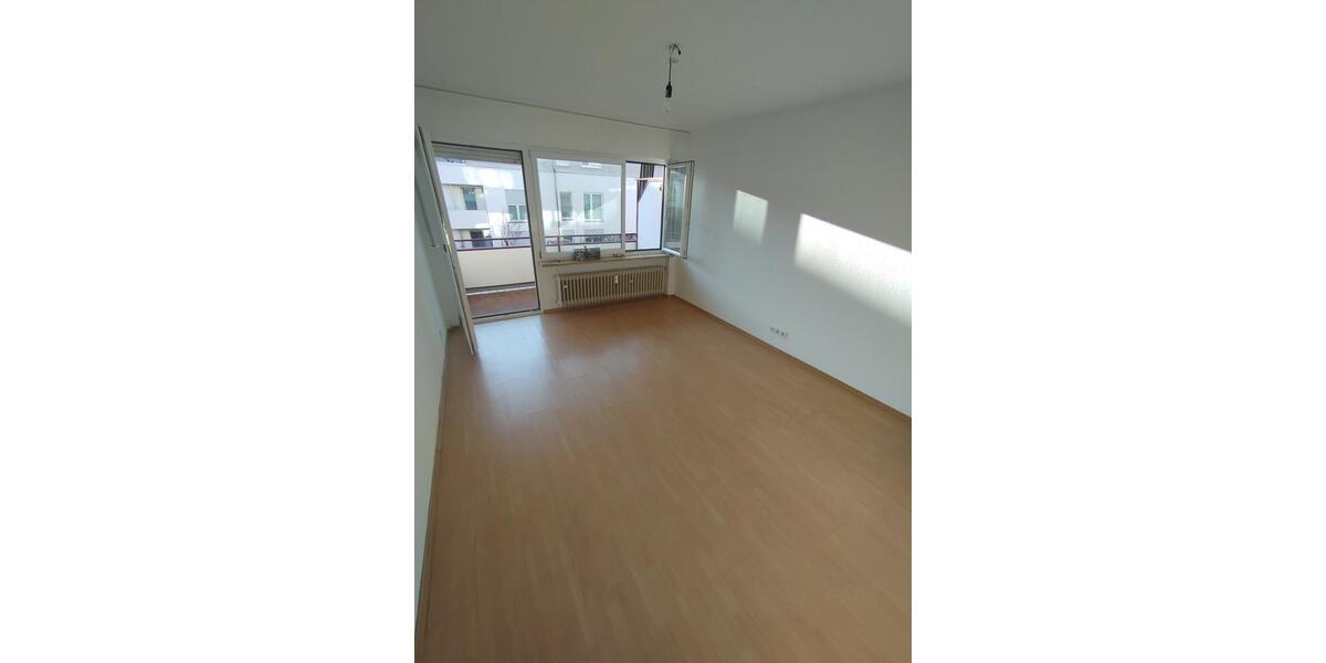 Erdgeschoßwohnung Stuttgart Luginsland - 1 Zimmer, 28 m&sup2;, 110.000&euro; | Angebot:24803430