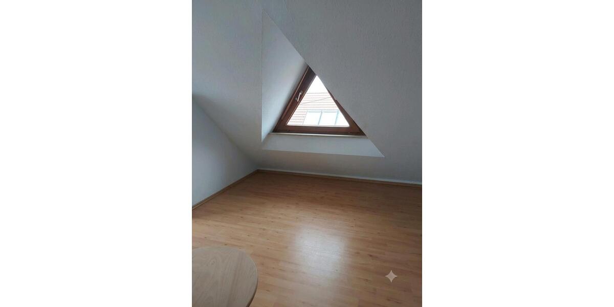 Dachgeschoßwohnung Weil Im Schönbuch - 1 Zimmer, 45 m&sup2;, 520&euro; | Angebot:27568151