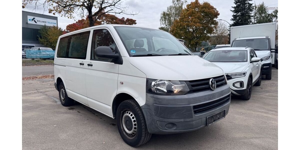 VW T5 Transporter 172.876 km 9.698 &euro; Korntal-Münchingen 70825