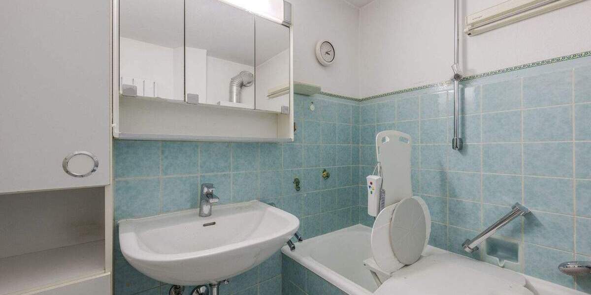 Etagenwohnung Ludwigsburg West - 3 Zimmer, 73 m&sup2;, 249.000&euro; | Angebot:25837525