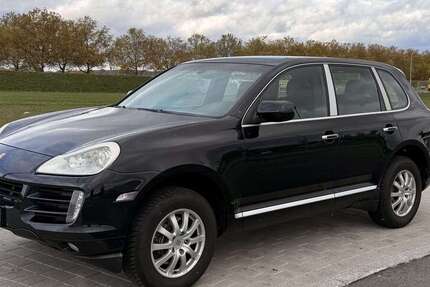 Porsche Cayenne 228.000 km 9.000 € Fellbach 70736