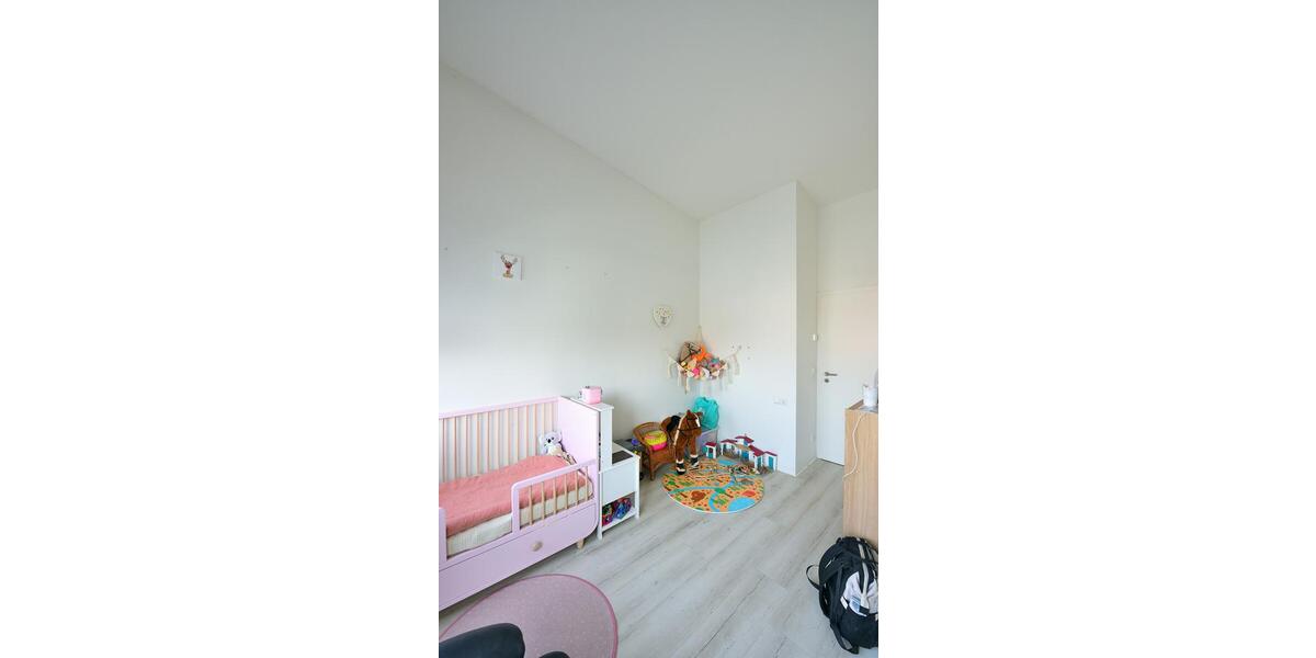 Reihenhaus Markgröningen - 5 Zimmer, 133 m&sup2;, 1.700&euro; | Angebot:25632777