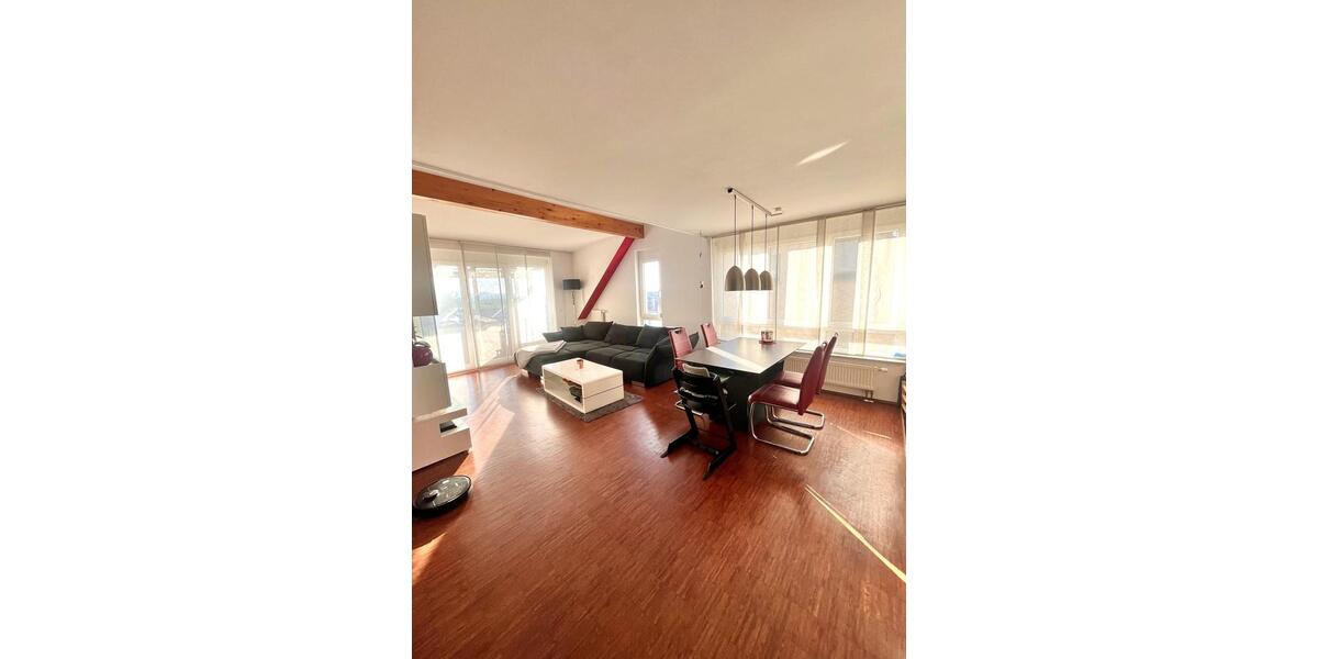 Maisonettenwohnung Gärtringen - 4.5 Zimmer, 118 m&sup2;, 2.150&euro; | Angebot:25894847