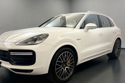 Porsche Cayenne 30.000 km 95.699 &euro; Reutlingen / Mittelstadt 72766