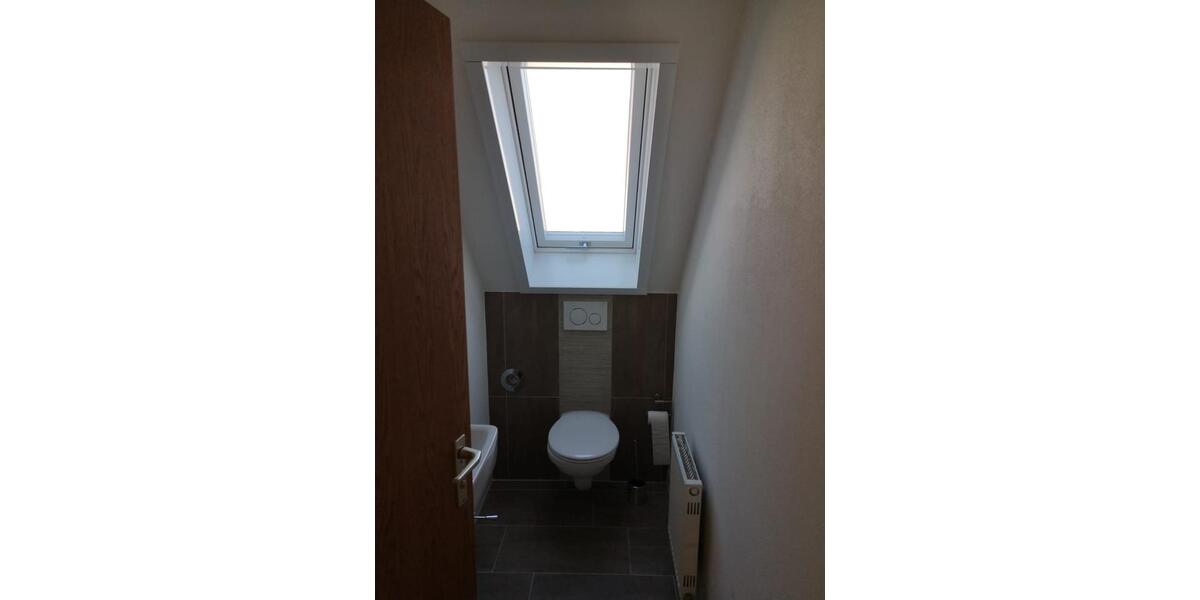 Dachgeschoßwohnung Bietigheim-Bissingen Bissingen - 3 Zimmer, 75 m&sup2;, 1.100&euro; | Angebot:27625228