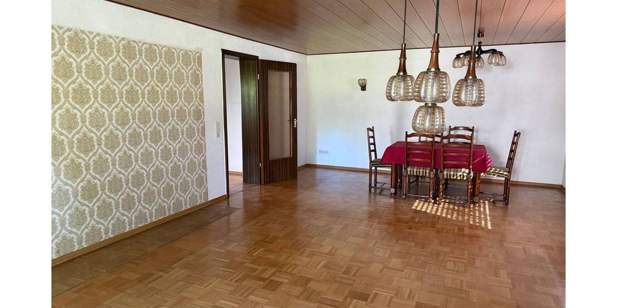 Mehrfamilienhaus, Wohnhaus Markgröningen - 8 Zimmer, 205 m&sup2;, 575.000&euro; | Angebot:23974620